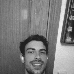 Moises castellanos